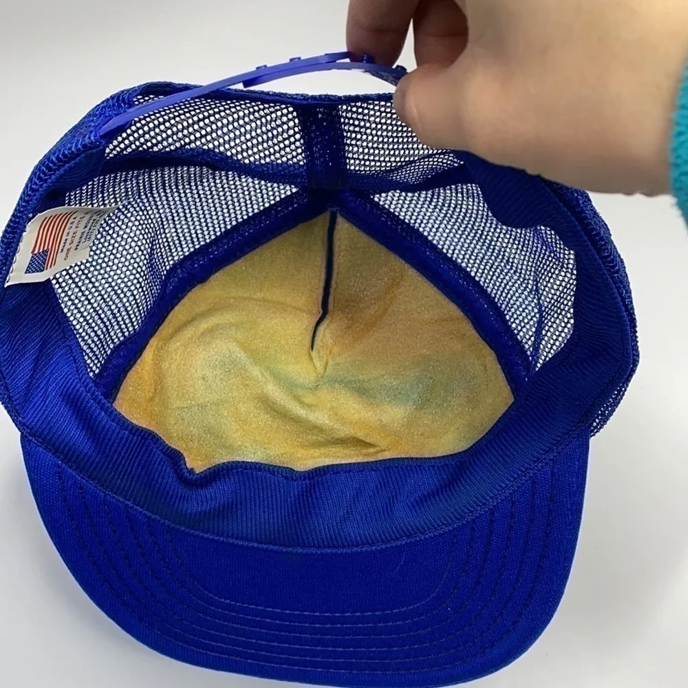 Badlands National Park Vintage Blue Trucker Hat